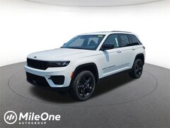 2025 Jeep Grand Cherokee Laredo Sport Utility