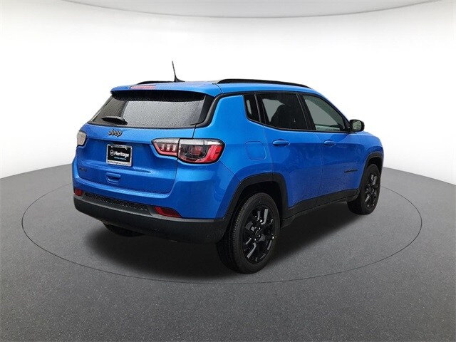2026 Jeep Compass Latitude Altitude Special Edition photo 3
