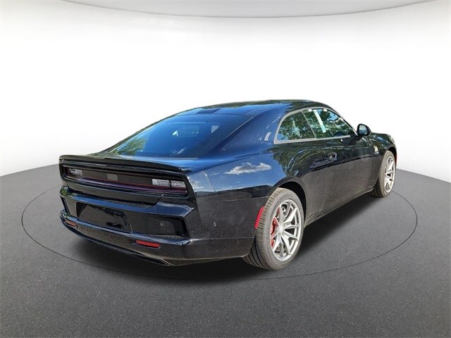 2025 Dodge Charger Daytona Scat Pack photo 4