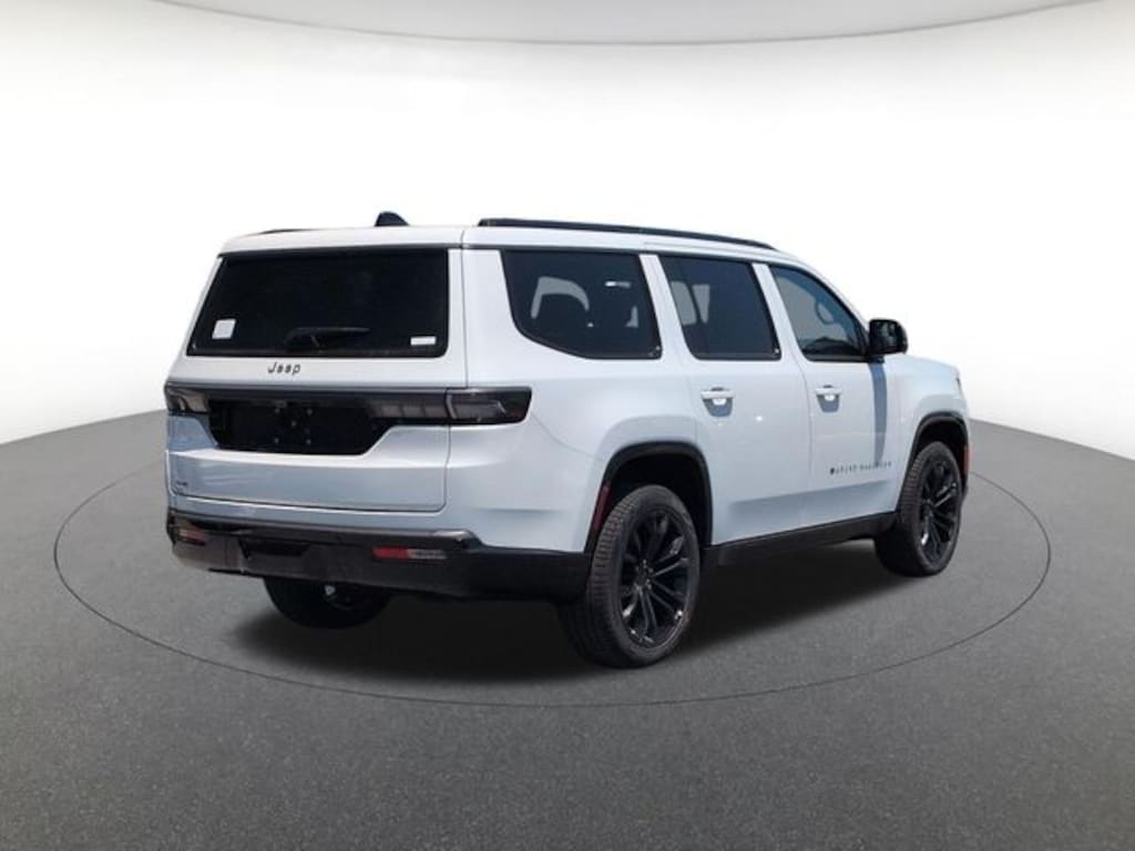 New 2026 Jeep Grand Wagoneer Summit Sport Utility