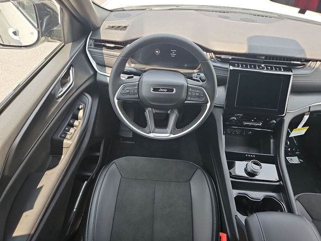 2025 Jeep Grand Cherokee Altitude - Photo 8