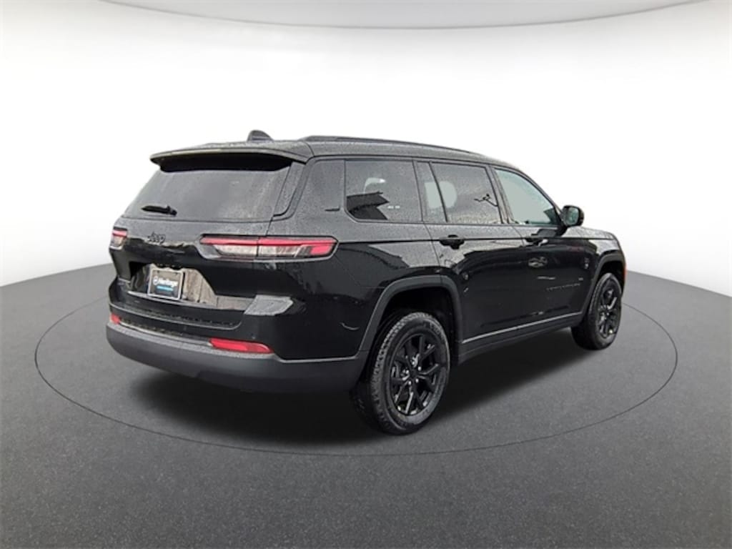 New 2025 Jeep Grand Cherokee L Laredo Sport Utility
