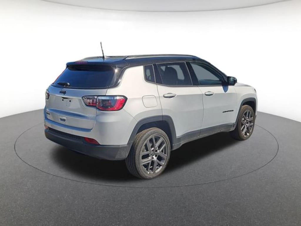 New 2026 Jeep Compass Limited Sport Utility