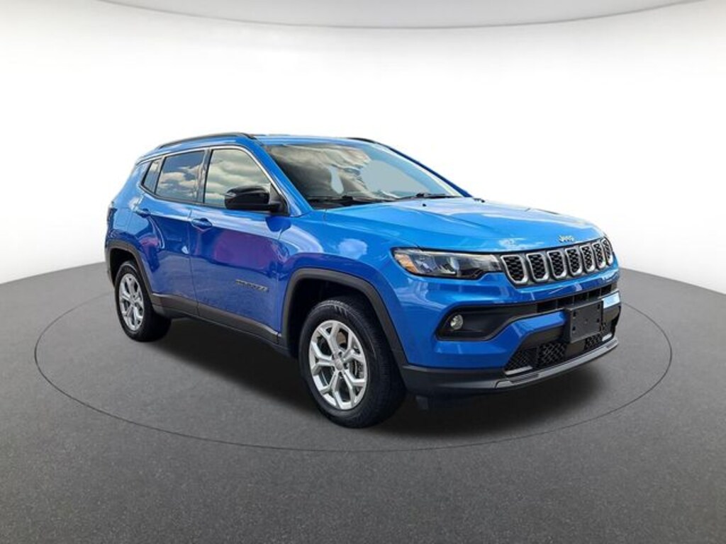 Used 2024 Jeep Compass Latitude SUV