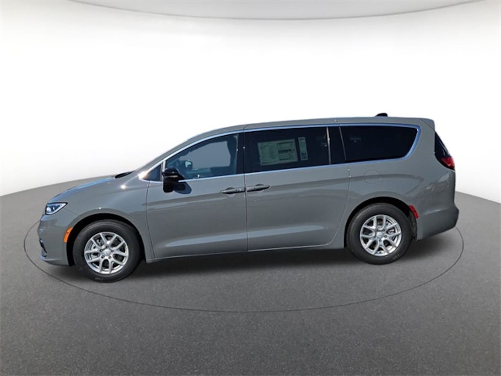 New 2025 Chrysler Pacifica Select Passenger Van