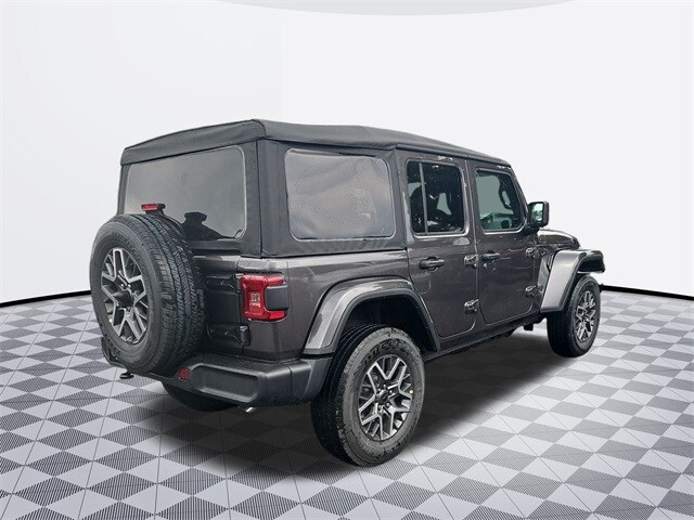 2025 Jeep Wrangler Sahara Sport photo 4