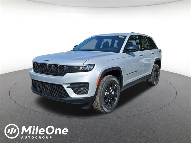 2025 Jeep Grand Cherokee Altitude's photo