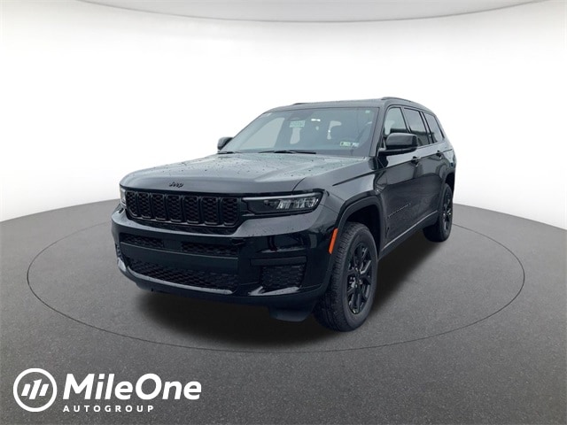 2025 Jeep Grand Cherokee L Altitude's photo