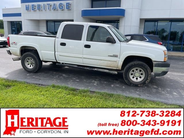 2003 Chevrolet Silverado HD's photo