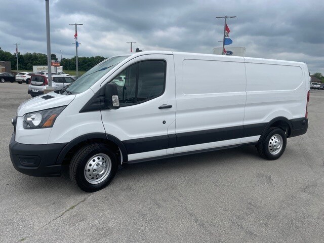 2025 Ford Transit photo 4