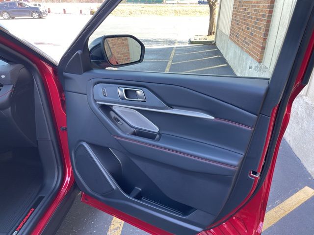2026 Ford Explorer ST - Photo 52