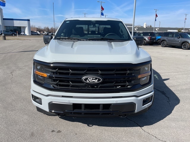 2026 Ford F-150 XLT photo 3