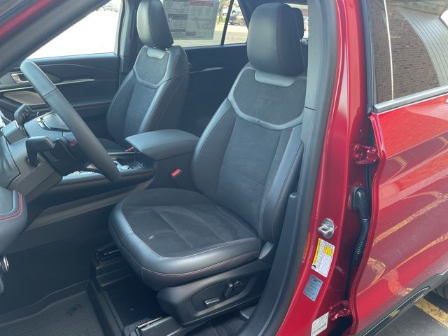 2026 Ford Explorer ST - Photo 26
