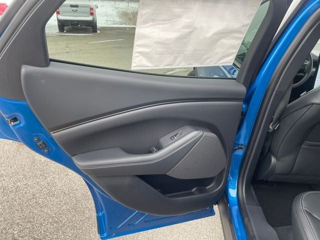 2025 Ford Mustang Mach-E Select - Photo 56