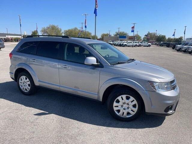 2019 Dodge Journey SE photo 2
