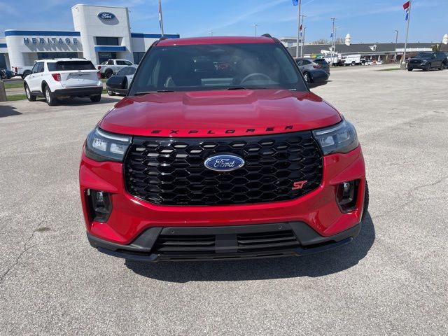 2026 Ford Explorer ST - Photo 3