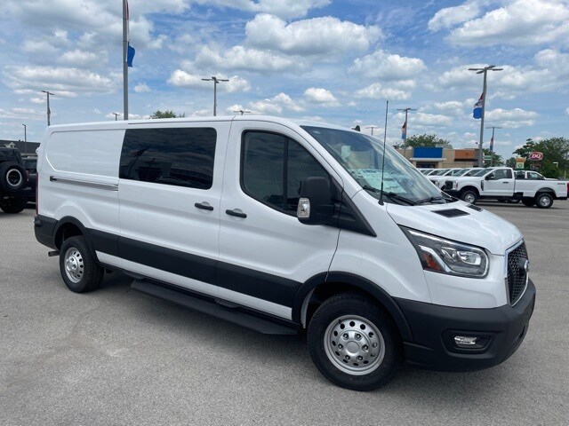 2023 Ford Transit photo 2