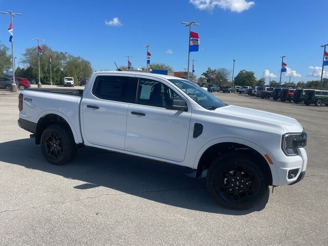 2025 Ford Ranger XLT photo 2