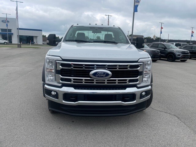 2024 Ford F-550 XL photo 3