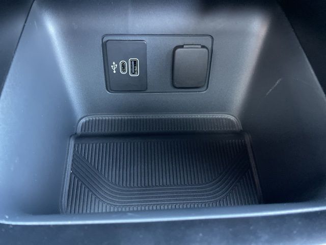 2026 Ford Explorer ST - Photo 44