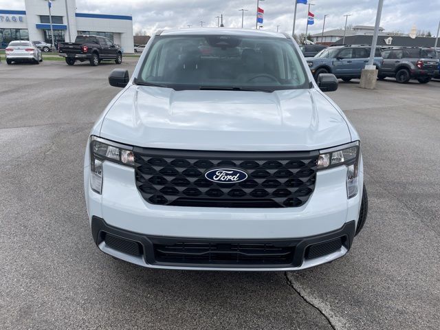 2026 Ford Maverick XLT photo 4