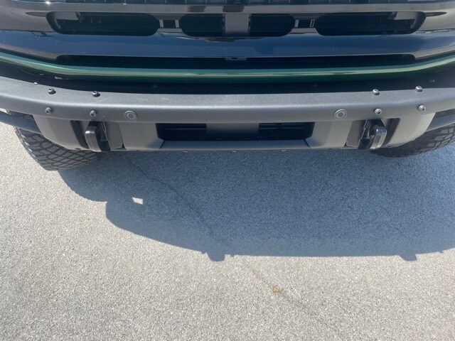 2024 Ford Bronco Outer Banks photo 4