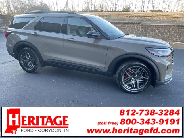 2026 Ford Explorer ST-LINE's photo