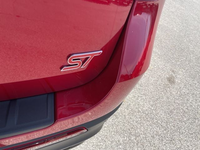 2026 Ford Explorer ST - Photo 10