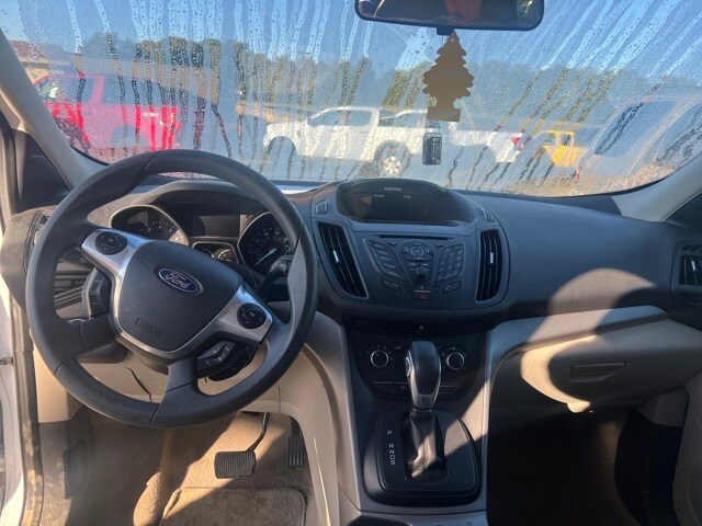 2014 Ford Escape SE photo 3