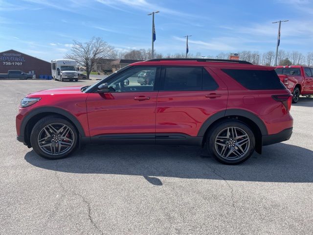 2026 Ford Explorer ST - Photo 6