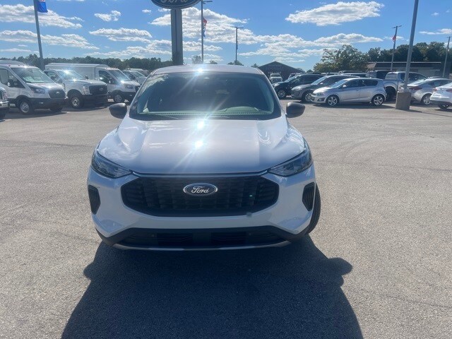 2026 Ford Escape Active photo 3