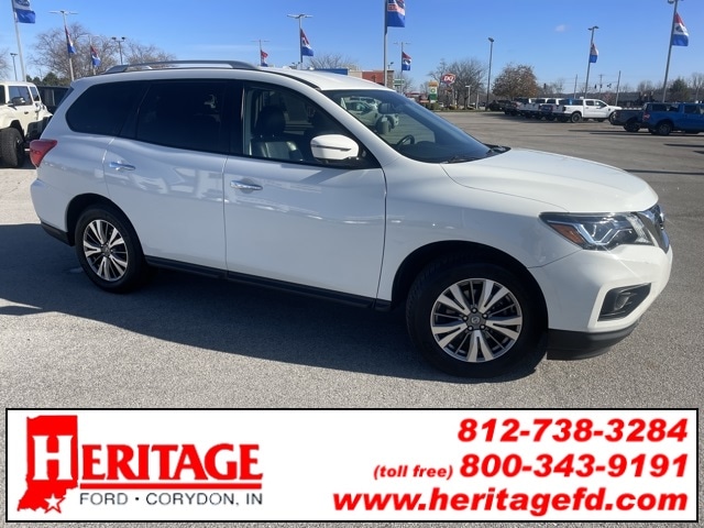 2019 Nissan Pathfinder SL