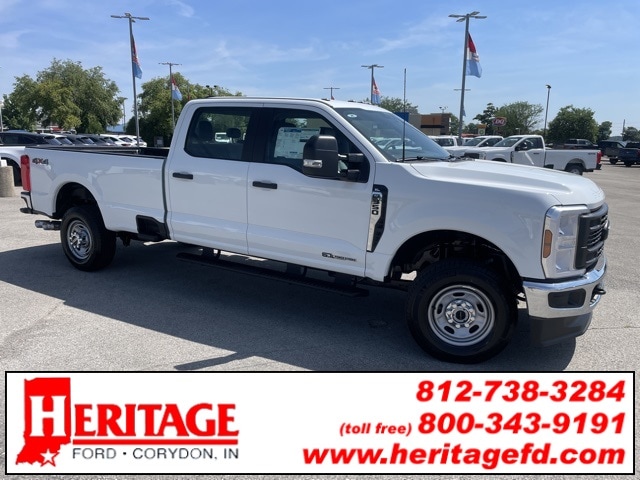 2025 Ford F-350 Truck Crew Cab 