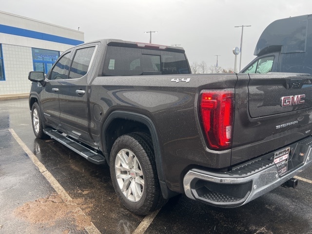 2021 Gmc Sierra 1500 SLT photo 2