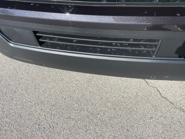 2025 Ford Expedition photo 4