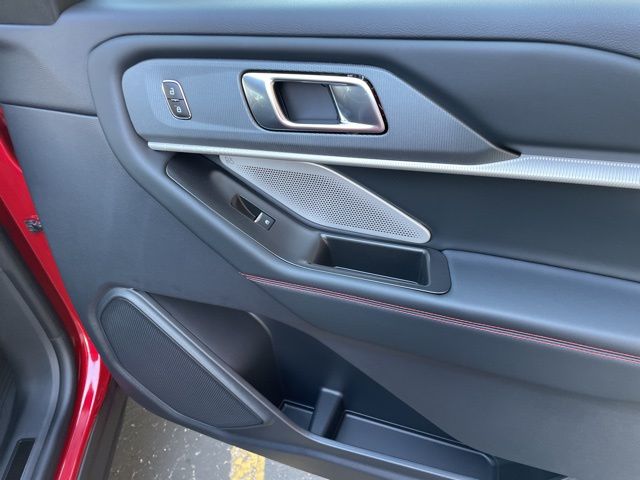 2026 Ford Explorer ST - Photo 53