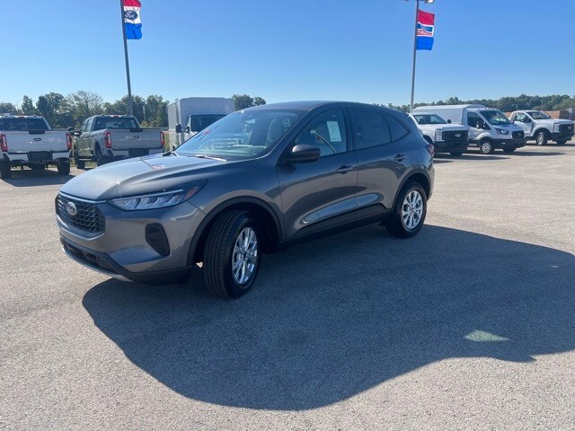 2026 Ford Escape Active photo 3