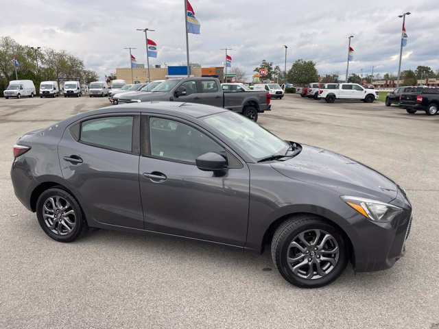 Used 2019 Toyota Yaris LE with VIN 3MYDLBYV0KY522772 for sale in Corydon, IN