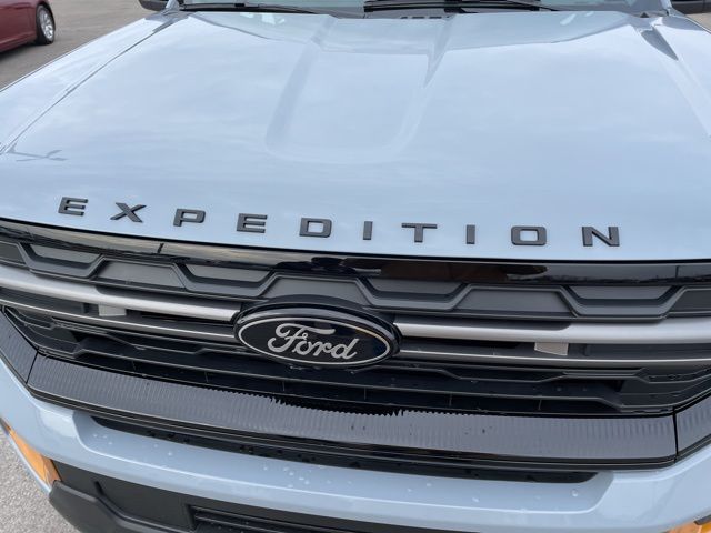 2026 Ford Expedition Tremor - Photo 6