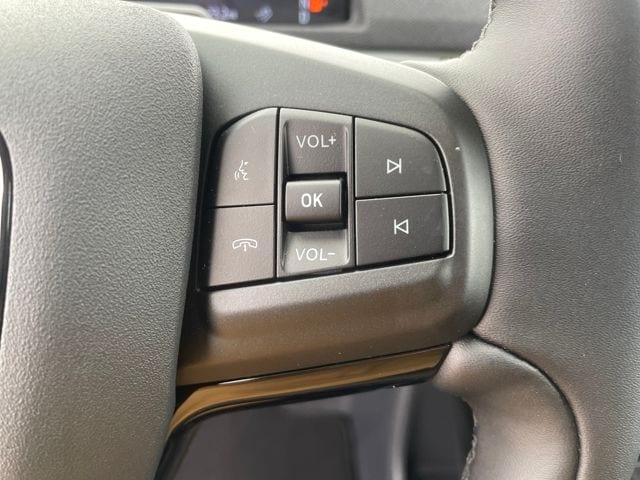 2025 Ford Mustang Mach-E Select - Photo 28