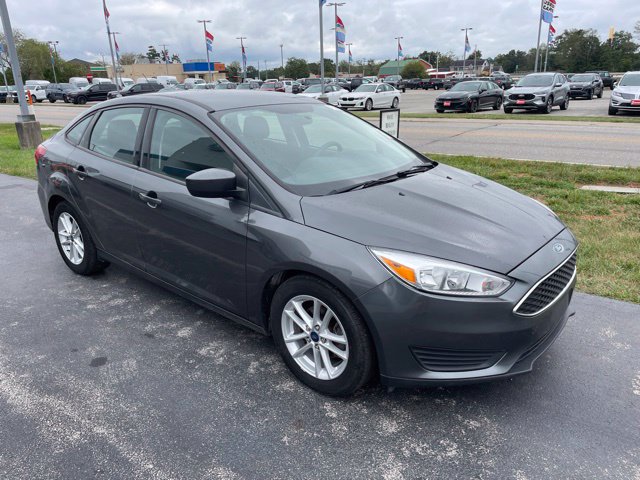Used 2018 Ford Focus SE with VIN 1FADP3F20JL286221 for sale in Corydon, IN