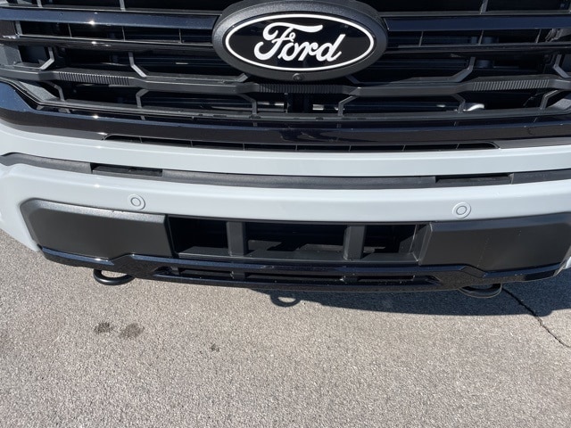 2026 Ford F-150 XLT photo 4