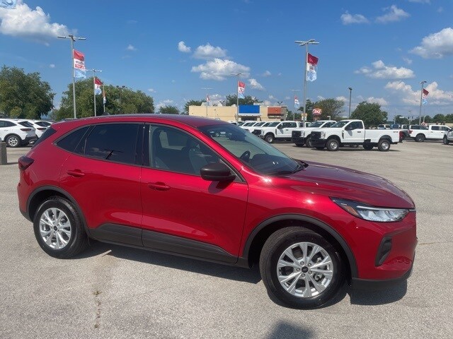 2025 Ford Escape Active photo 2