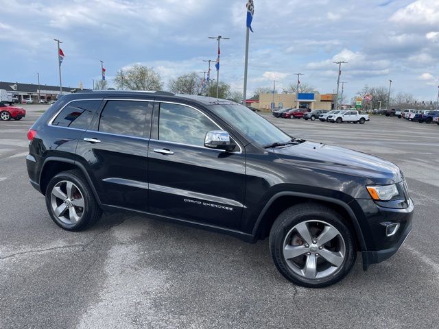 Used 2015 Jeep Grand Cherokee Limited with VIN 1C4RJFBGXFC782932 for sale in Corydon, IN