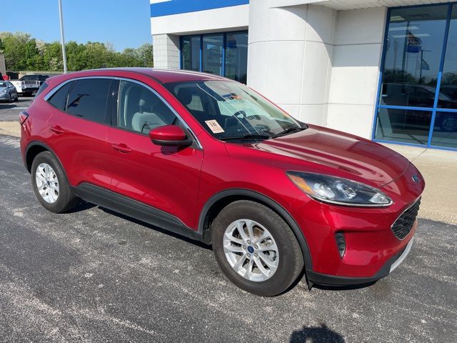 Used 2020 Ford Escape SE with VIN 1FMCU0G61LUC47807 for sale in Corydon, IN