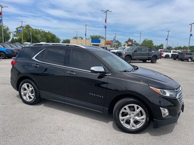 Used 2020 Chevrolet Equinox Premier with VIN 2GNAXNEV5L6273360 for sale in Corydon, IN