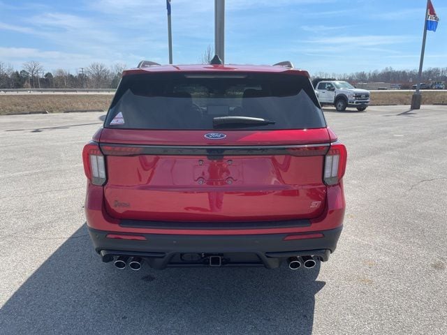 2026 Ford Explorer ST - Photo 9