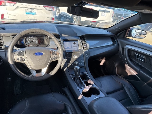 Used 2018 Ford Taurus SEL with VIN 1FAHP2E8XJG132545 for sale in Corydon, IN