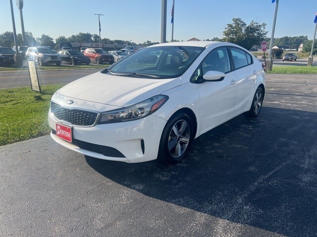 2018 Kia Forte LX photo 3