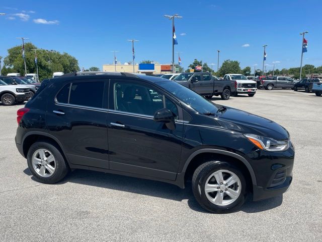 Used 2020 Chevrolet Trax LT with VIN KL7CJPSB8LB079554 for sale in Corydon, IN
